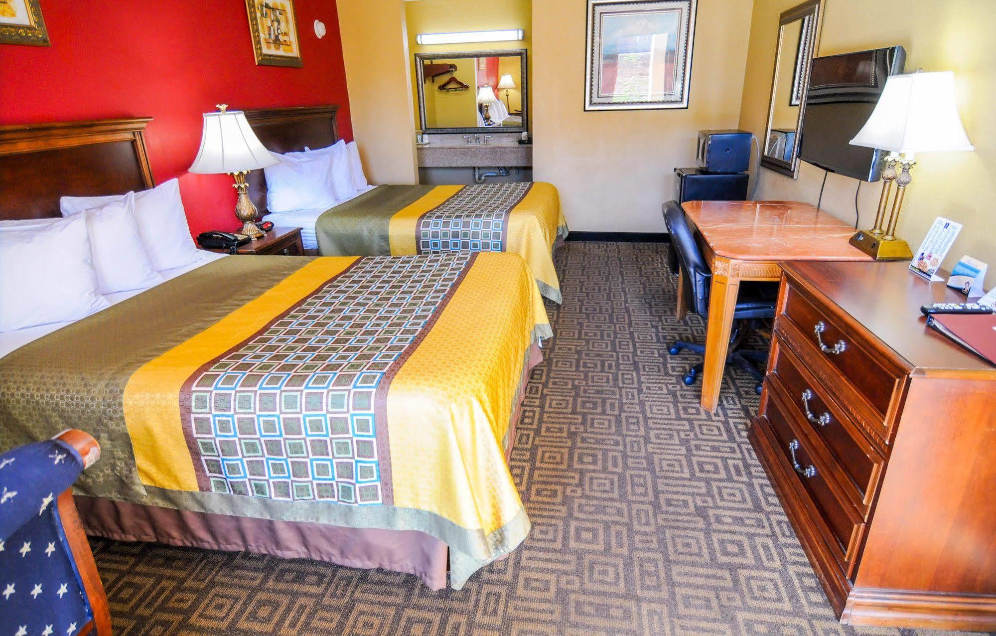 Heritage Inn Milledgeville Exterior photo