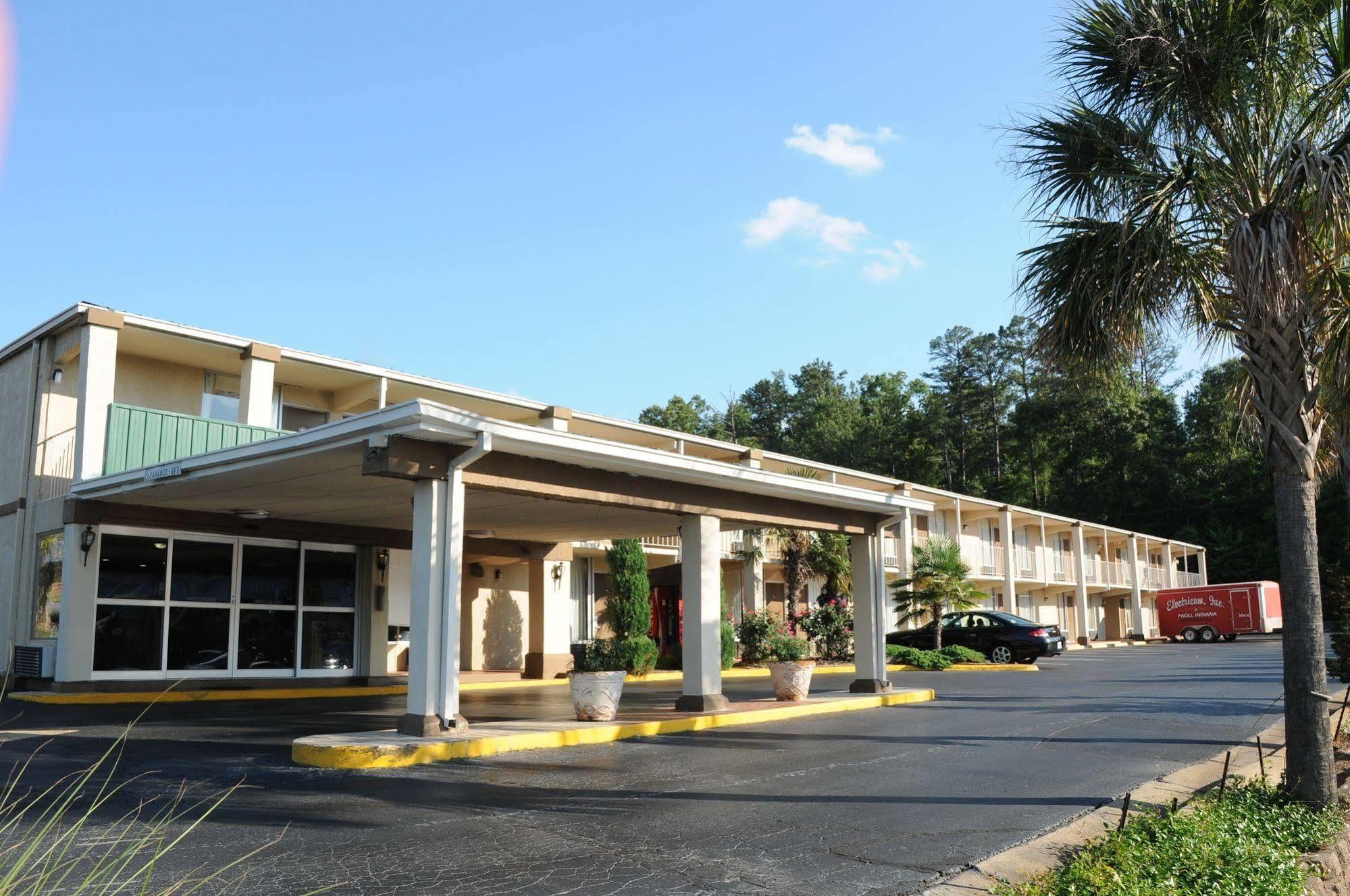 Heritage Inn Milledgeville Exterior photo